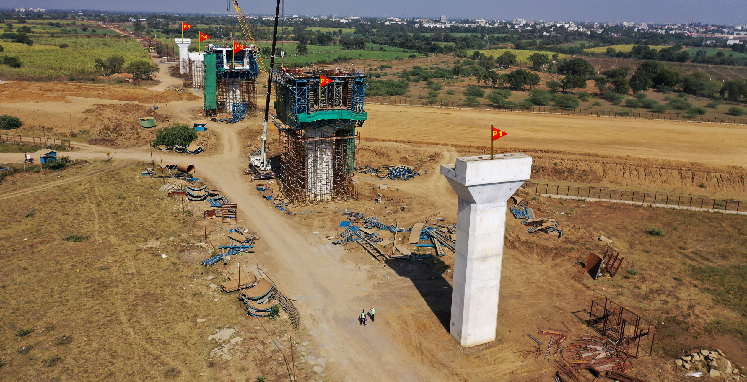 सूरत जिले में GAD-1441 पर पियर हेड का कार्य प्रगति पर है, फरवरी 2024।